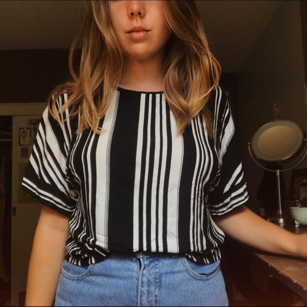 B&W Striped T